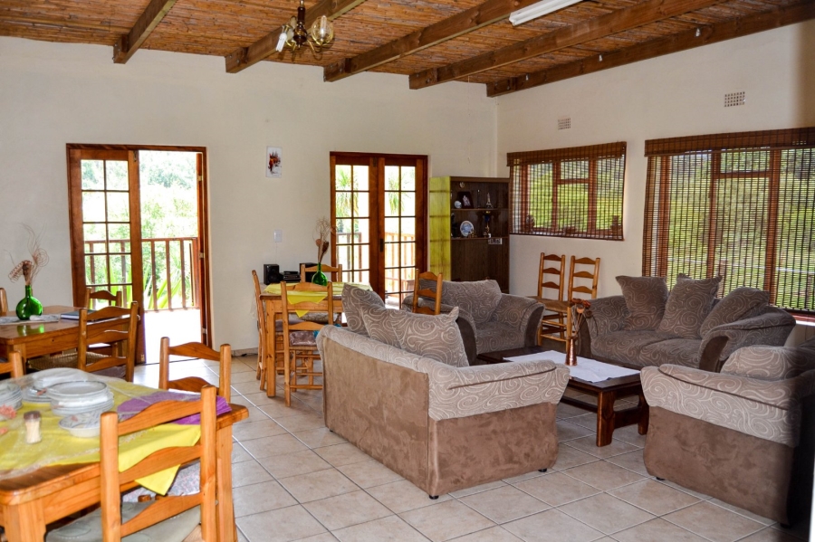 7 Bedroom Property for Sale in Suurbraak Western Cape